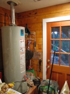 photo of The Old 50-gallon Waterheater